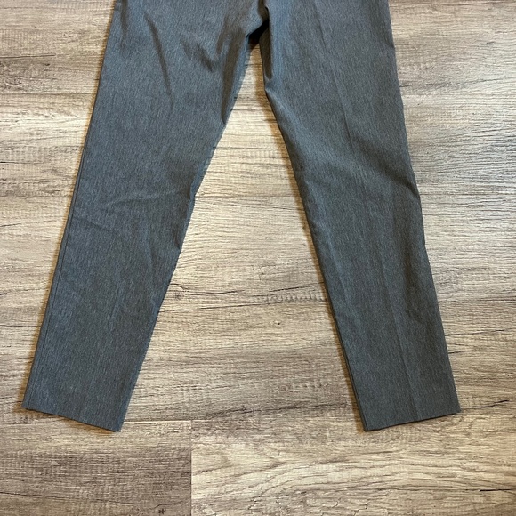 I.N.C. INTERNATIONAL CONCEPTS Mid-Rise Tummy-Control Skinny Pants (Size 0S) - Picture 15 of 15